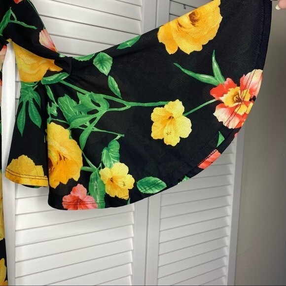 Vintage Willy Jay's Floral Rose Print Blouse with Flutter Sleeves Size S - Picture 6 of 11